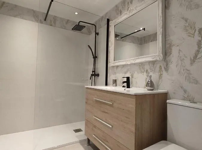 Acogedor Junto A La Plaza דירה Villasana de Mena