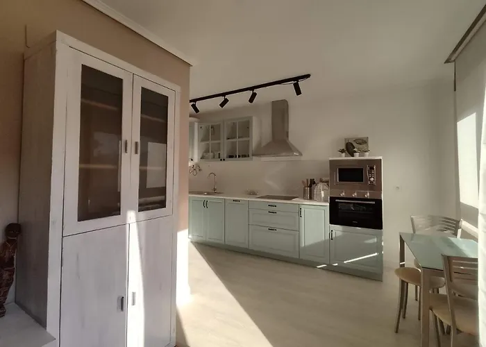 Acogedor Junto A La Plaza