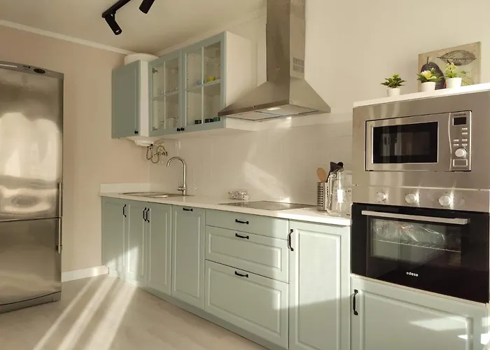 Acogedor Junto A La Plaza דירה *