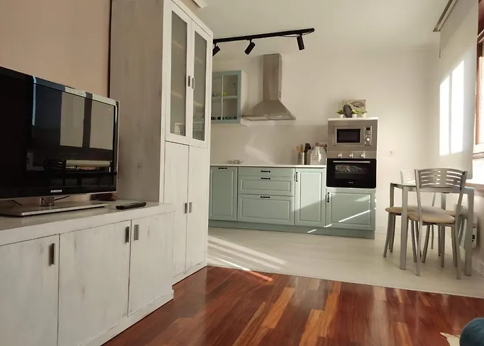 Acogedor Junto A La Plaza דירה Villasana de Mena