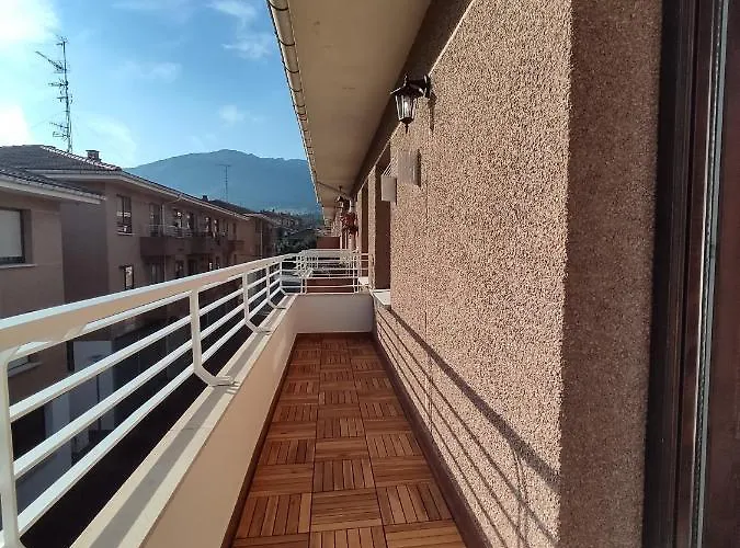 Acogedor Junto A La Plaza *